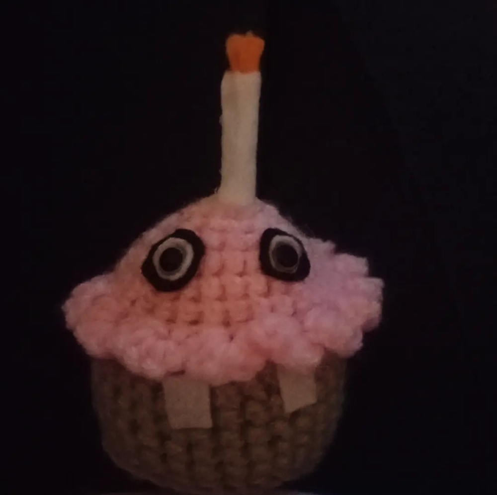 Carl the cupcake!!